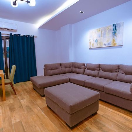Travelholic New Cairo Residence Exterior foto